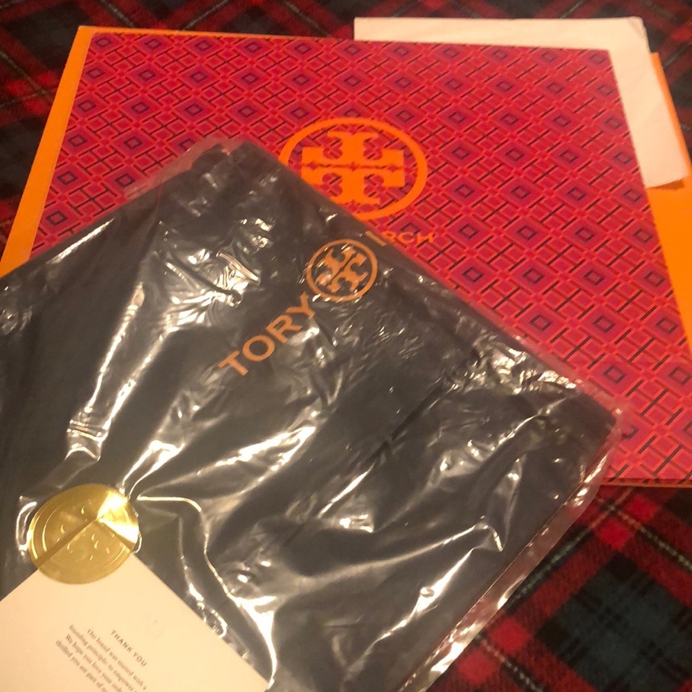 Torry Burch item